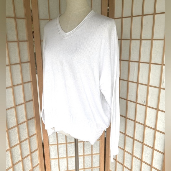 Shirin Guild White Cotton Boxy Loose Fit Scotland Sweater - Picture 12 of 15